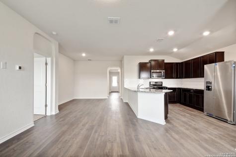 9959 Bratten Rise San Antonio TX 78254
