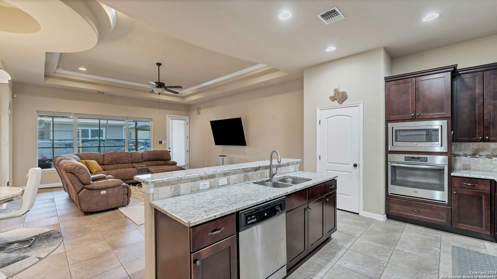 3922 Key West Way Converse TX 78109
