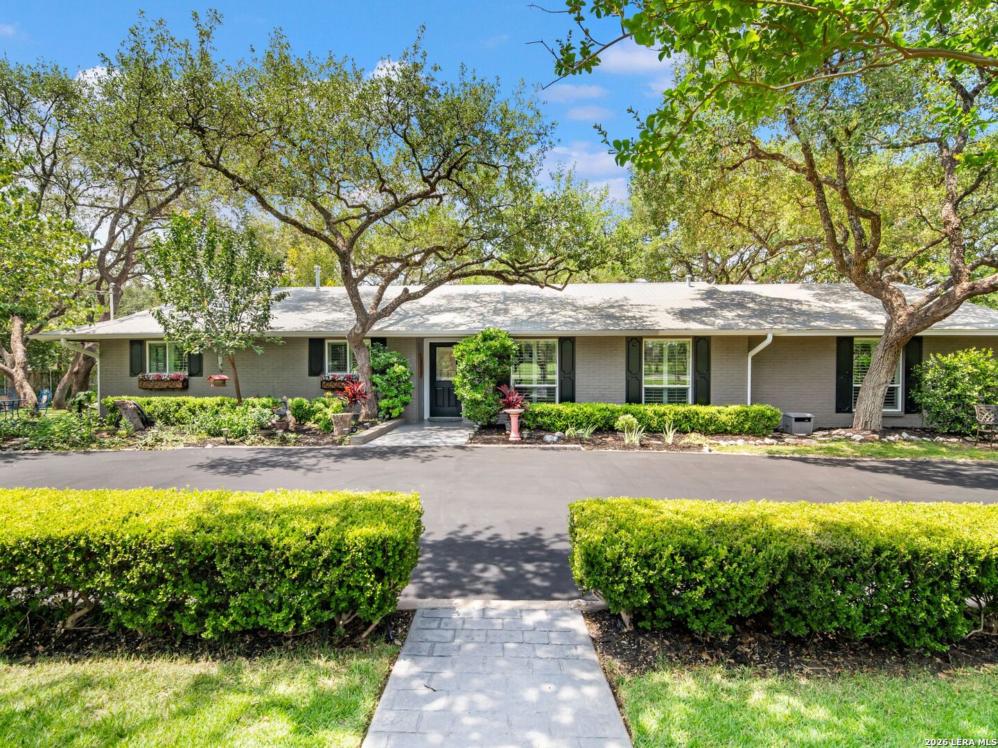 132 Wagon Trail Road Shavano Park TX 78231