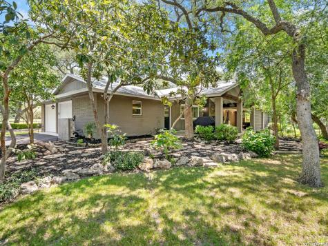 132 Wagon Trail Road Shavano Park TX 78231