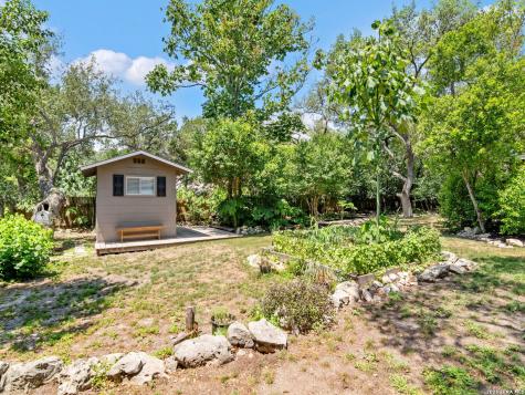132 Wagon Trail Road Shavano Park TX 78231