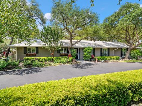 132 Wagon Trail Road Shavano Park TX 78231