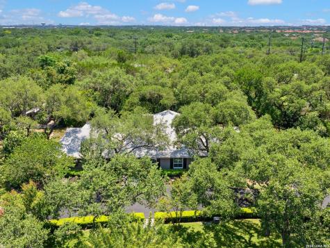 132 Wagon Trail Road Shavano Park TX 78231