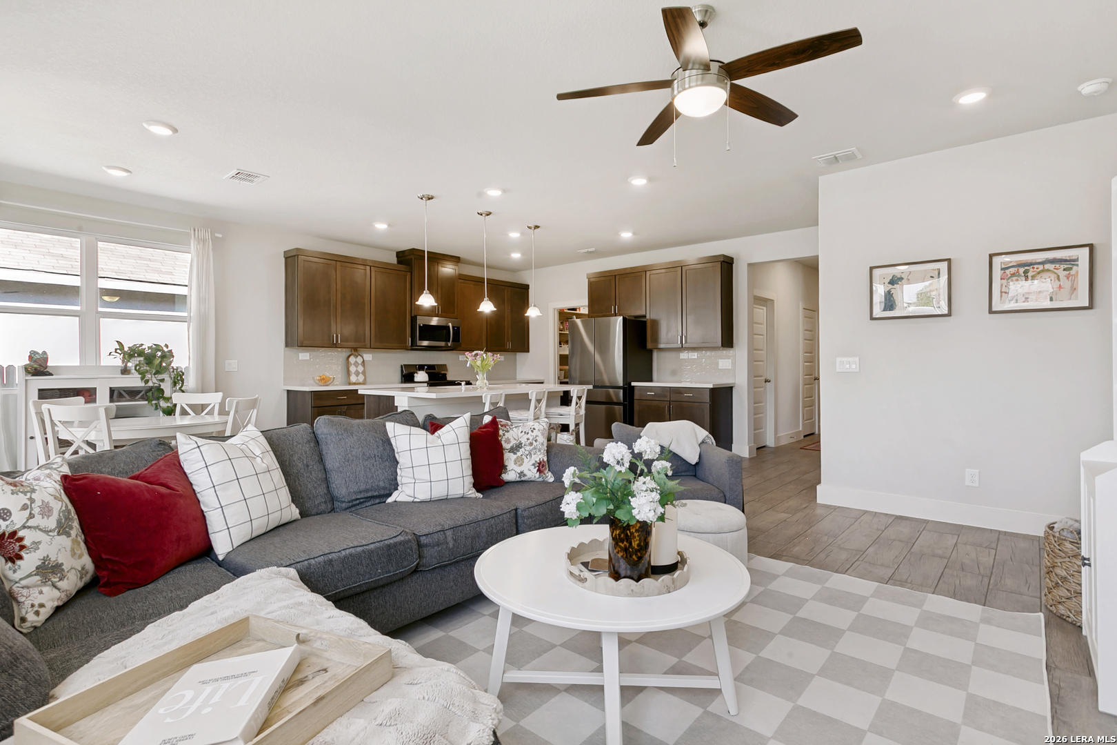 7350 Walkers Loop Live Oak TX 78233