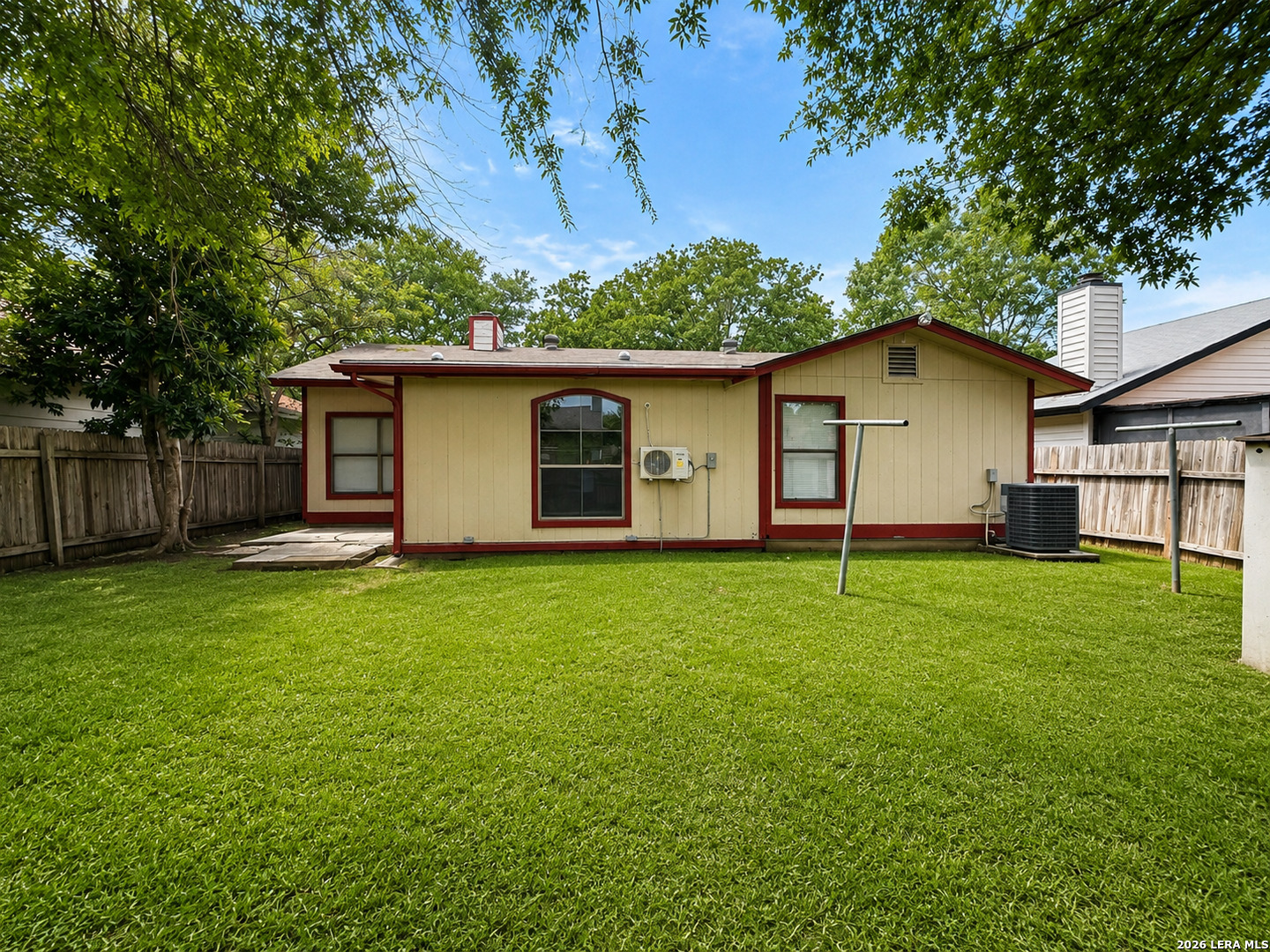 9138 Deer Village San Antonio TX 78250