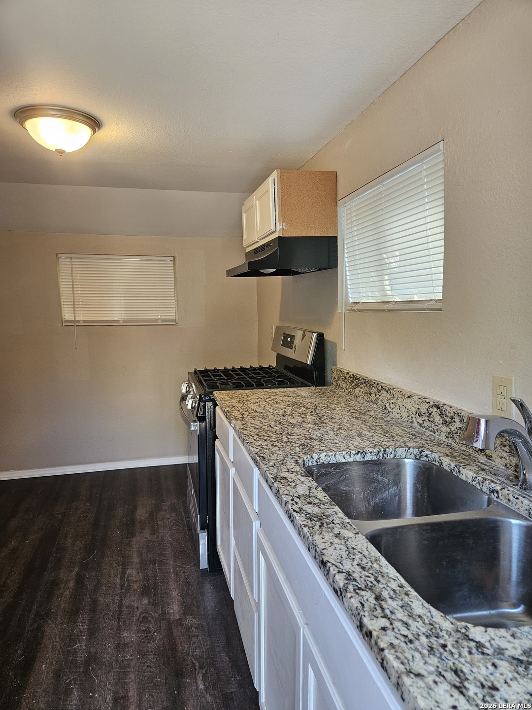 1728 Hays San Antonio TX 78202