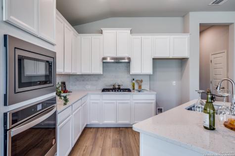 9543 Witten Drive San Antonio TX 78254