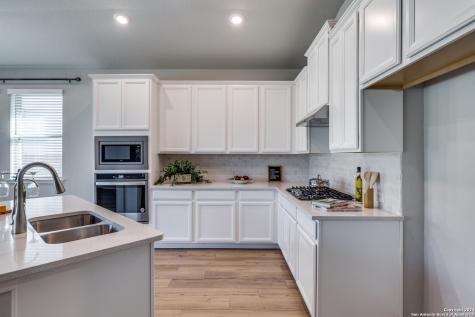 9543 Witten Drive San Antonio TX 78254