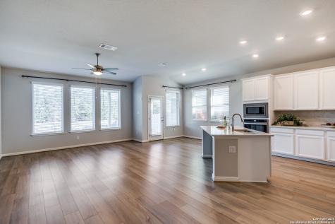 9543 Witten Drive San Antonio TX 78254
