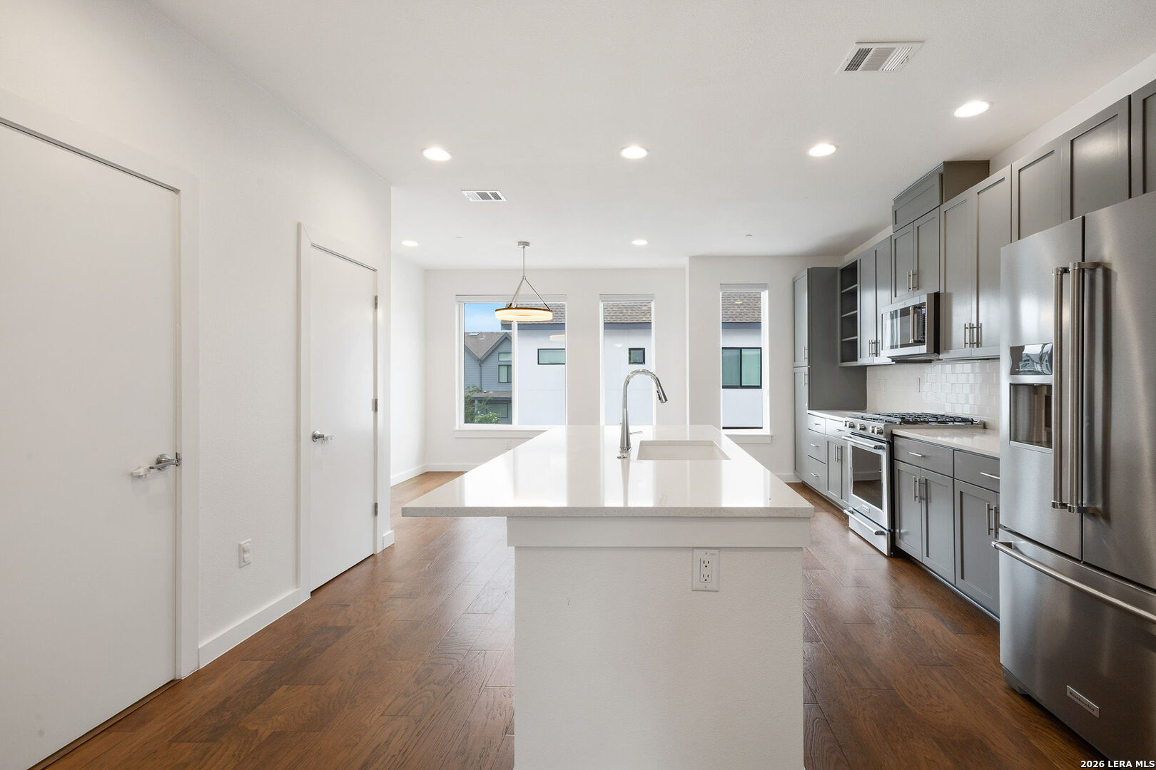 102 Tendick San Antonio TX 78209