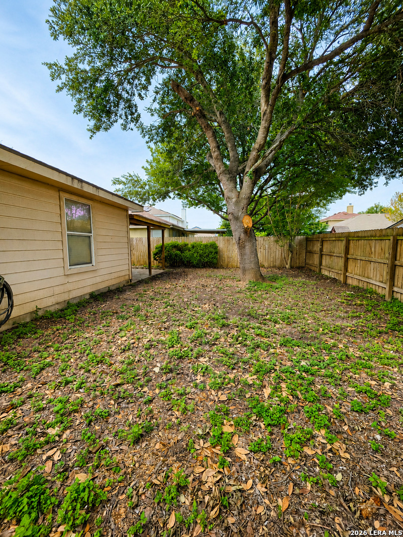 9006 Pinseeker Selma TX 78154