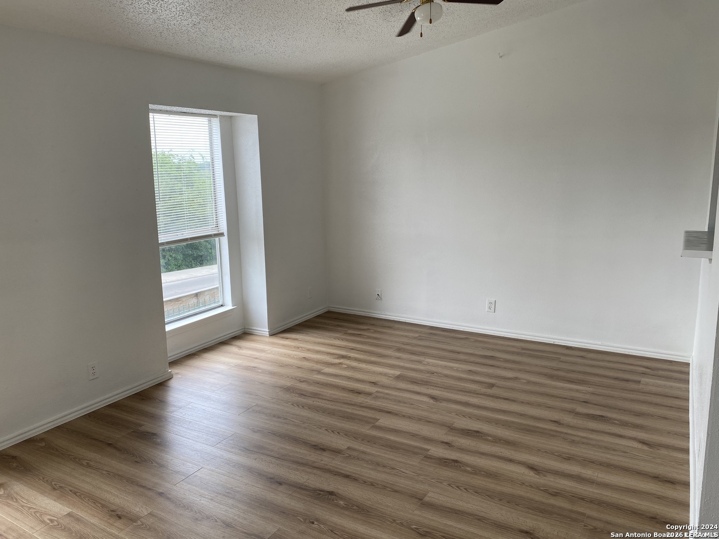 4949 Hamilton Wolfe San Antonio TX 78229