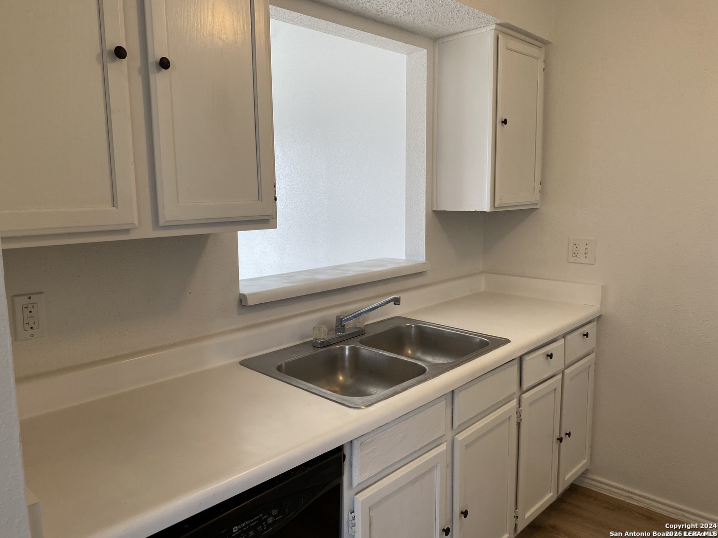 4949 Hamilton Wolfe San Antonio TX 78229