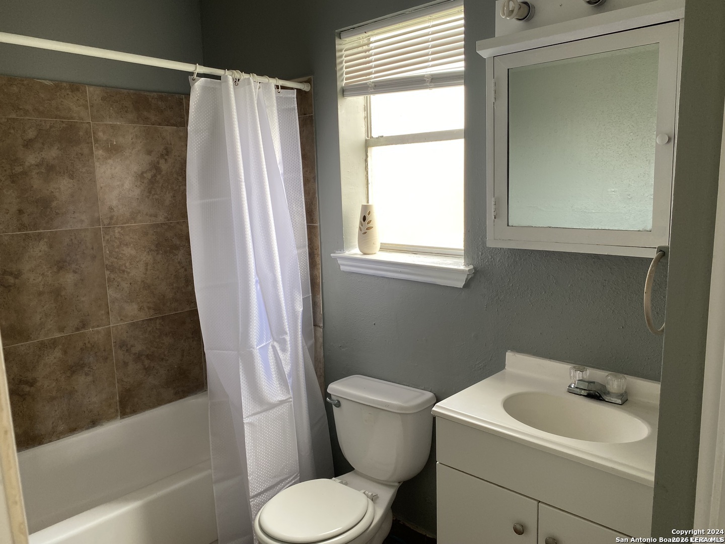 4949 Hamilton Wolfe San Antonio TX 78229