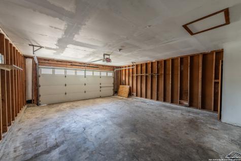 5011 Thomas Paine Kirby TX 78219