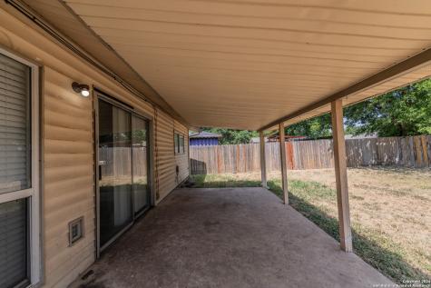 5011 Thomas Paine Kirby TX 78219