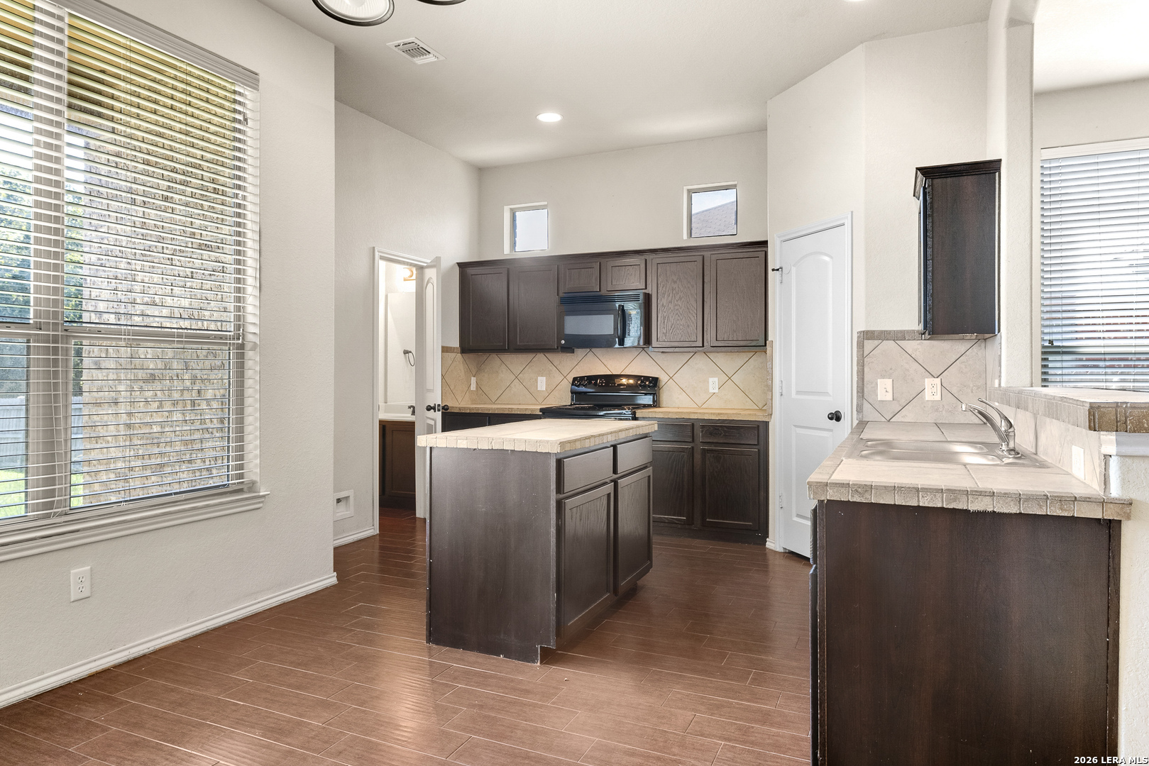 570 Creekside Circle New Braunfels TX 78130