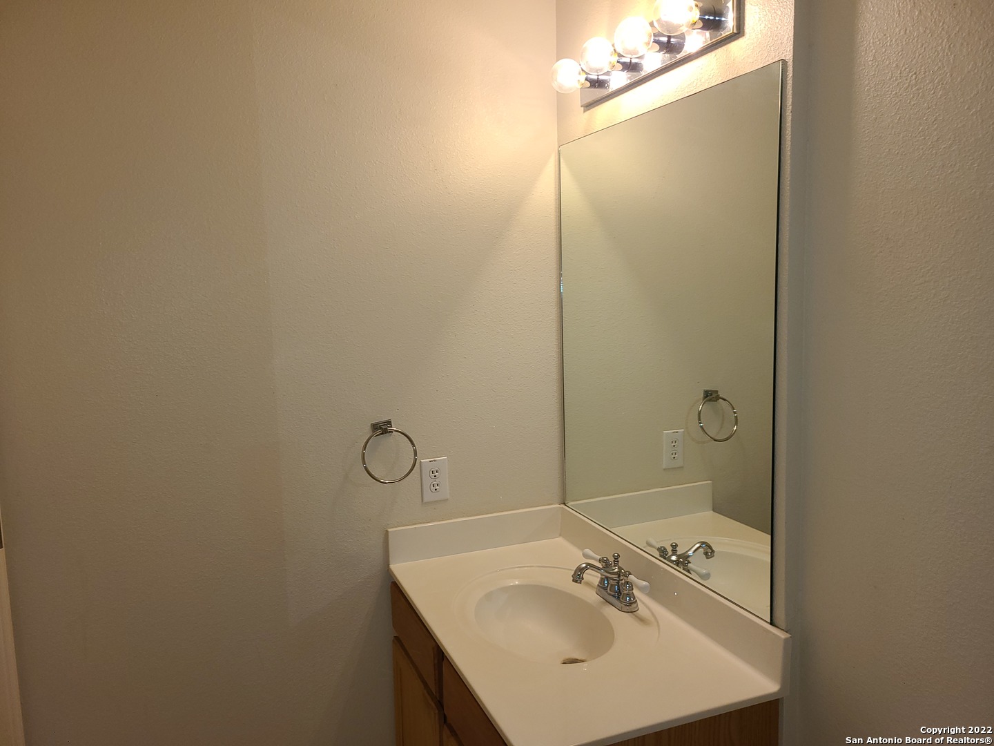 7207 Painter Way San Antonio TX 78240