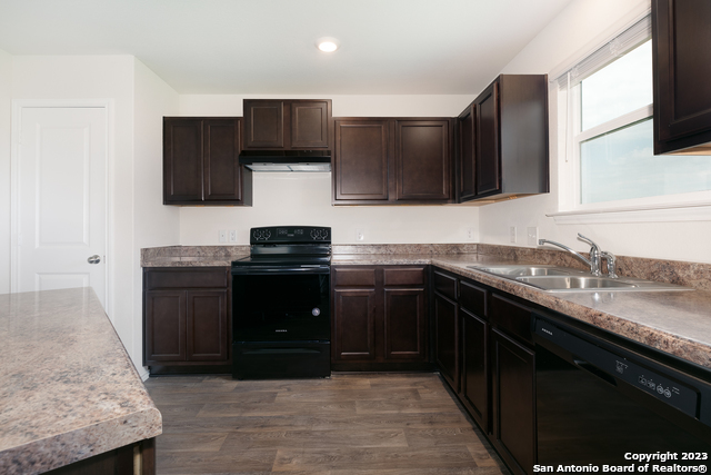8103 Autares Glade San Antonio TX 78252