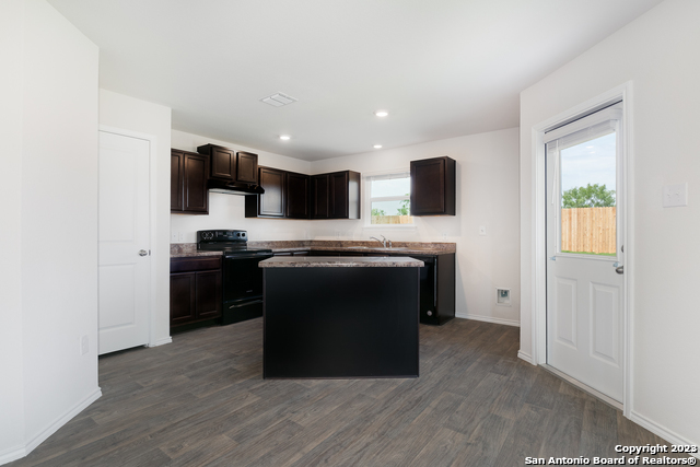 8103 Autares Glade San Antonio TX 78252