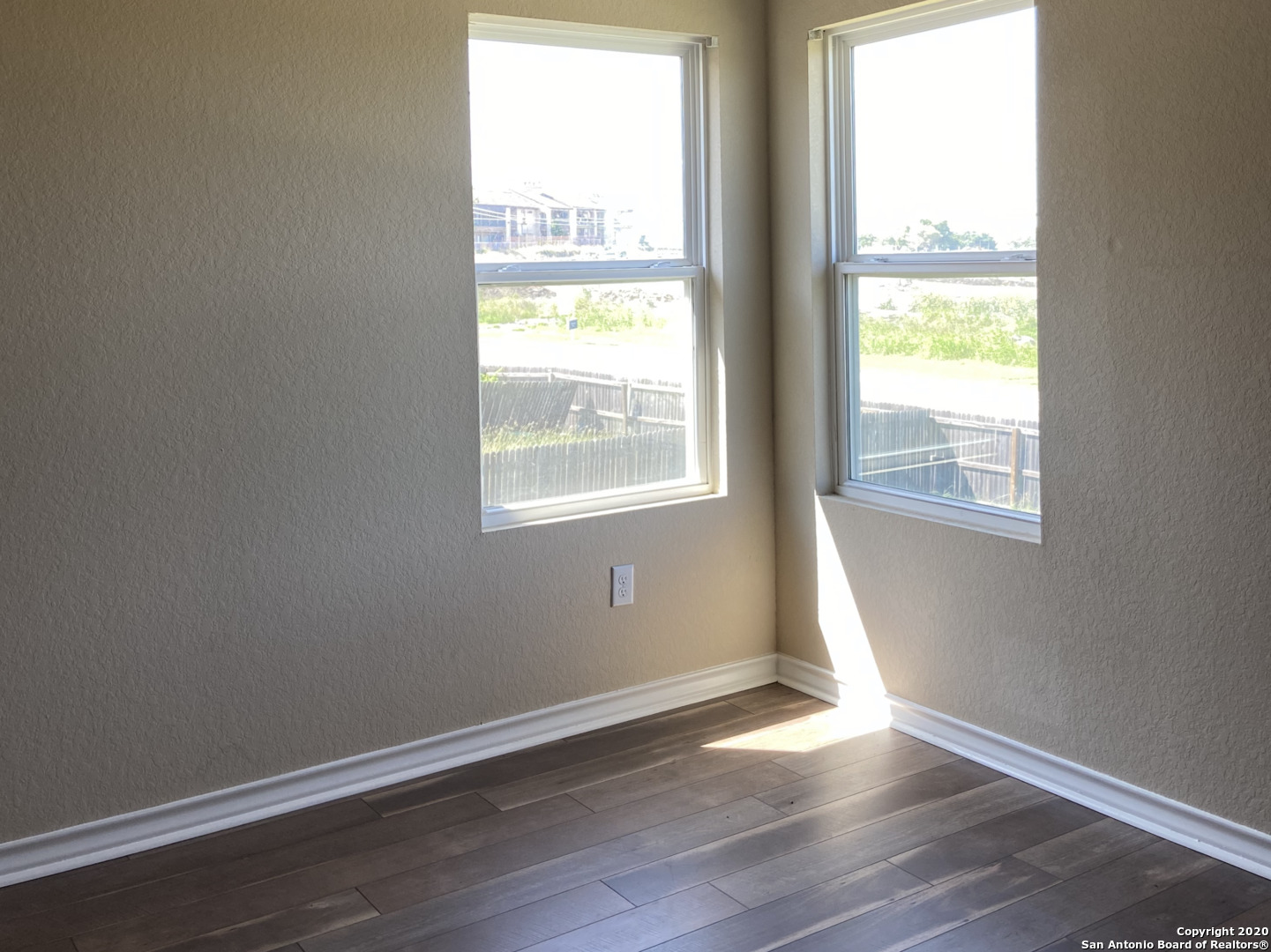 7215 Golf Way San Antonio TX 78244