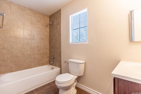 5008 Flipper Drive San Antonio TX 78238
