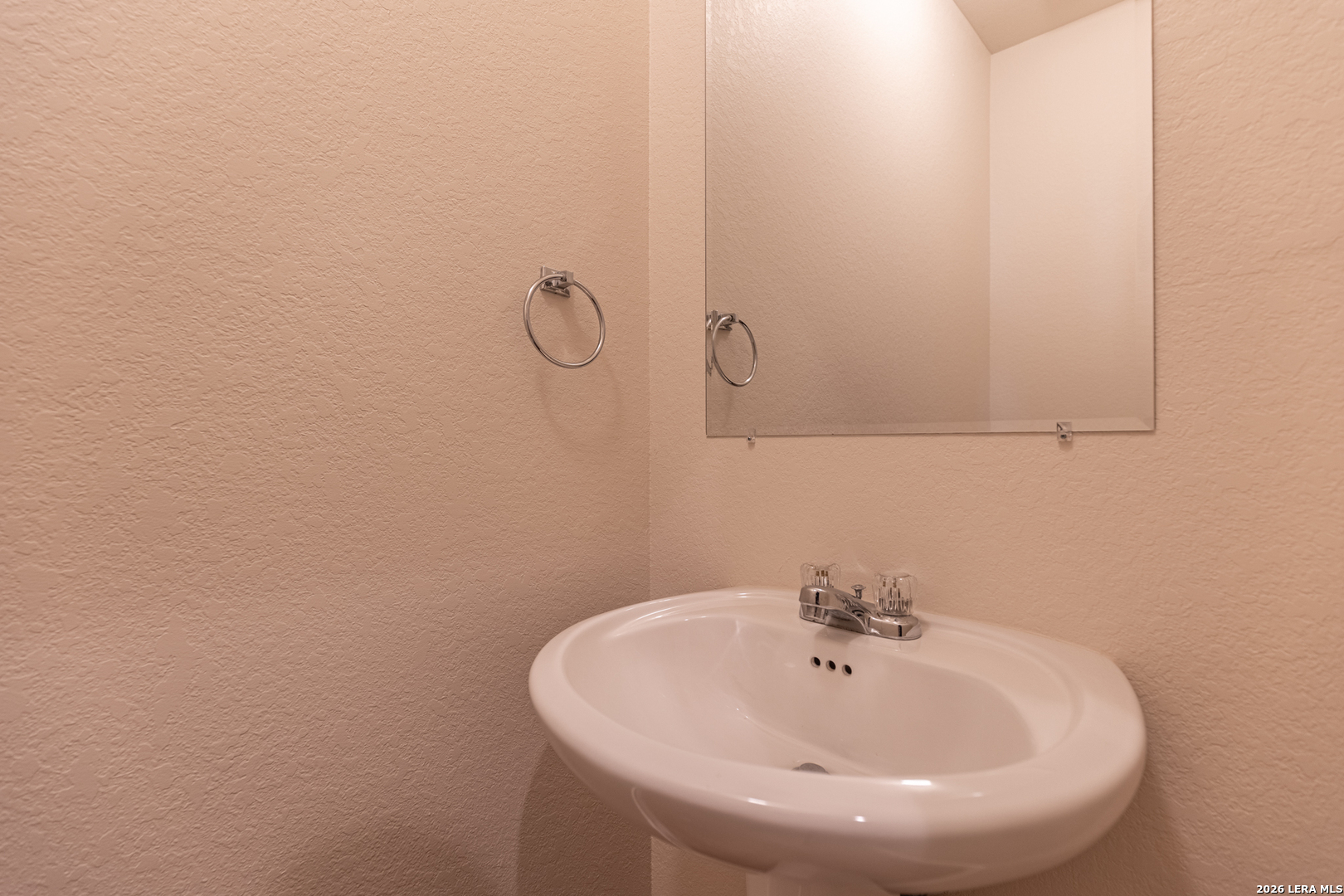 5008 Flipper Drive San Antonio TX 78238