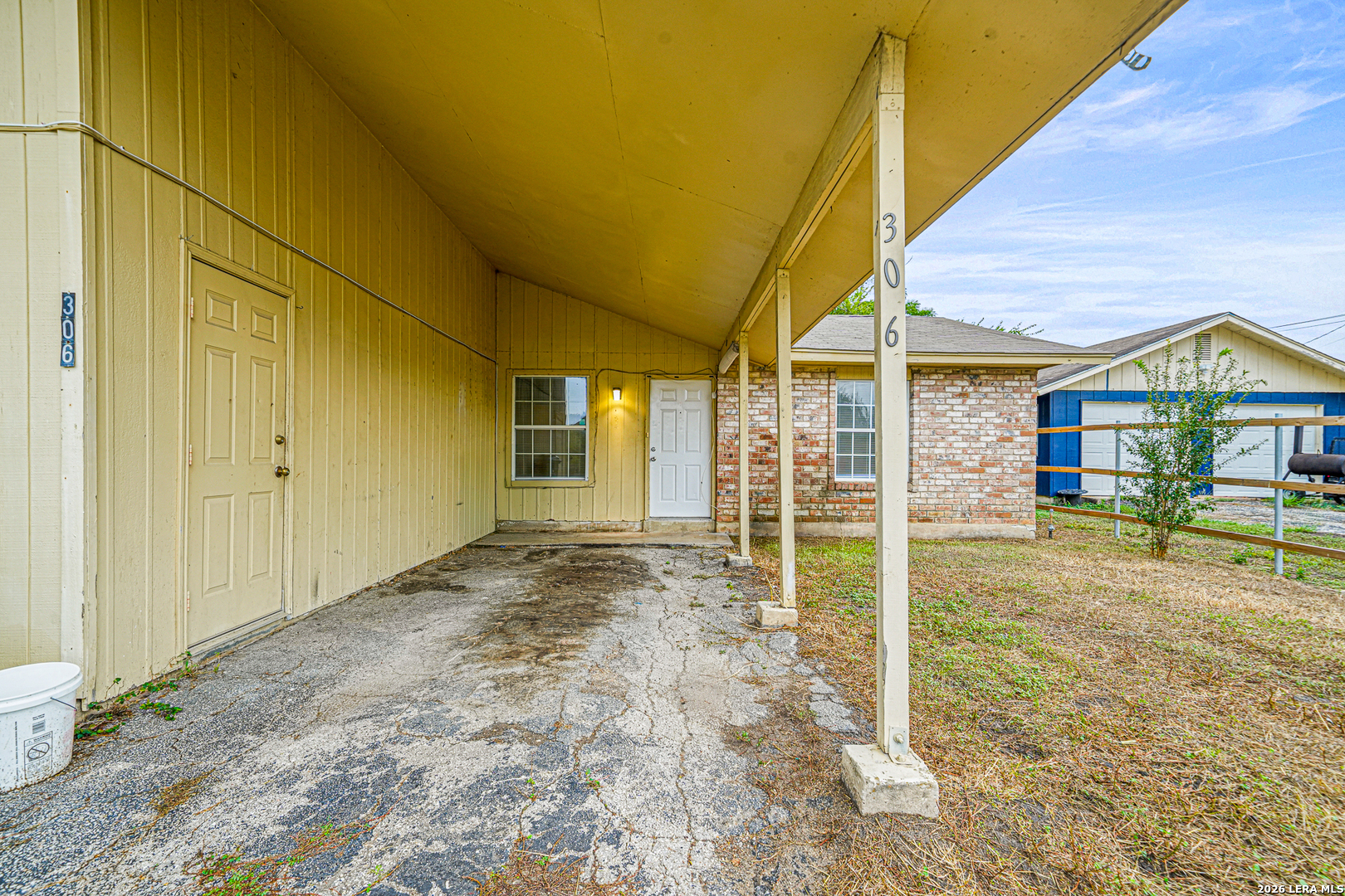 306 N Seguin Road Converse TX 78109
