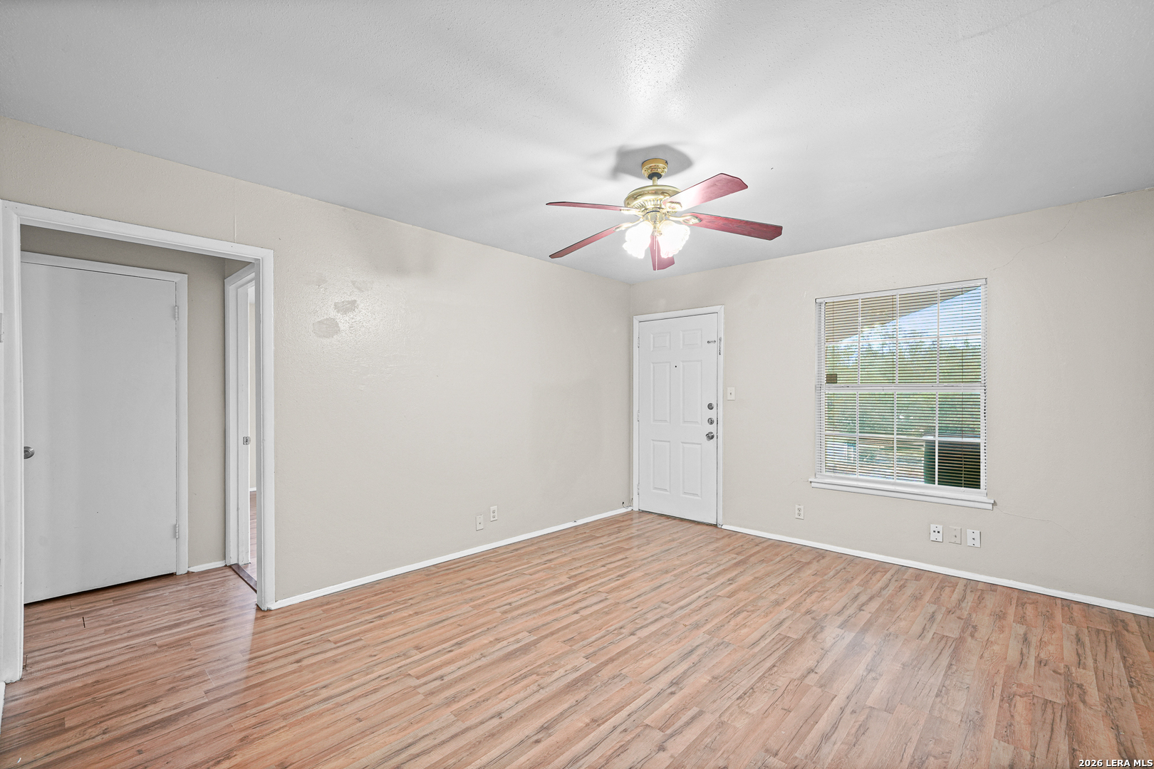 306 N Seguin Road Converse TX 78109
