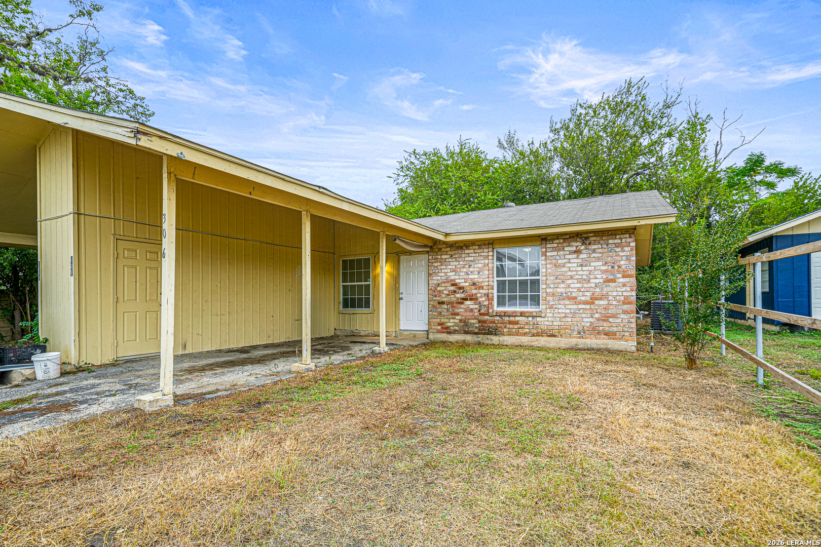 306 N Seguin Road Converse TX 78109