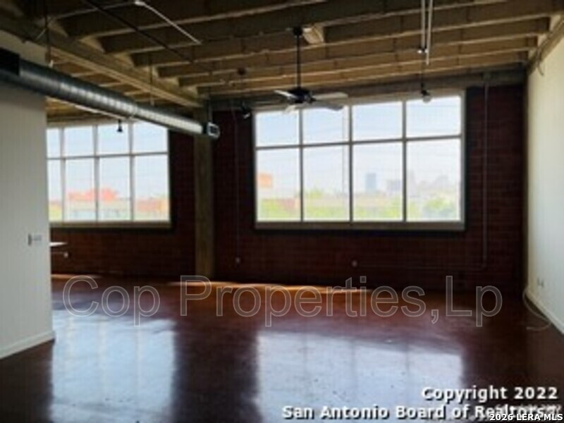 1331 S Flores Street San Antonio TX 78204