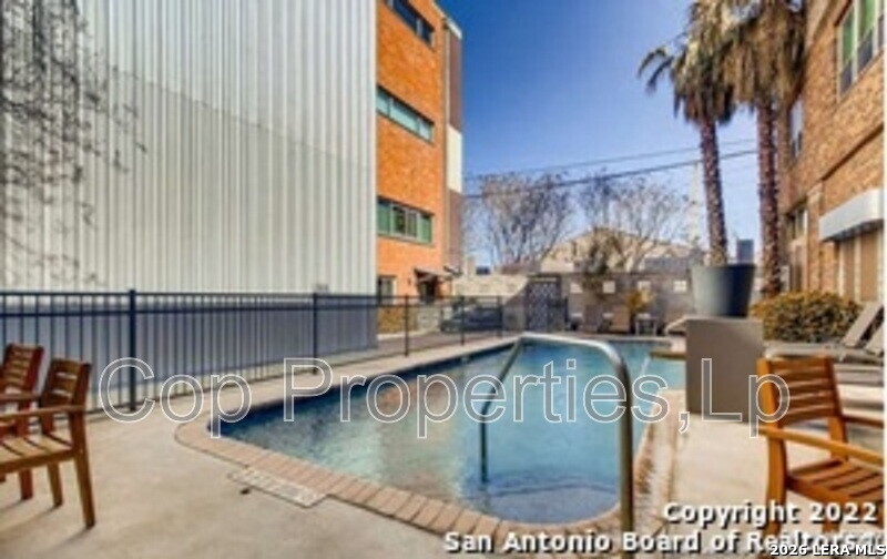 1331 S Flores Street San Antonio TX 78204