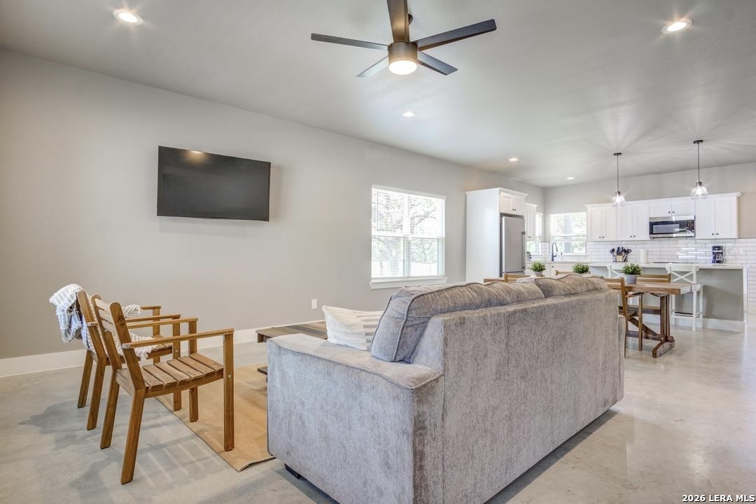 30652 Oakview Bulverde TX 78163