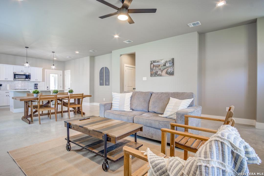 30652 Oakview Bulverde TX 78163