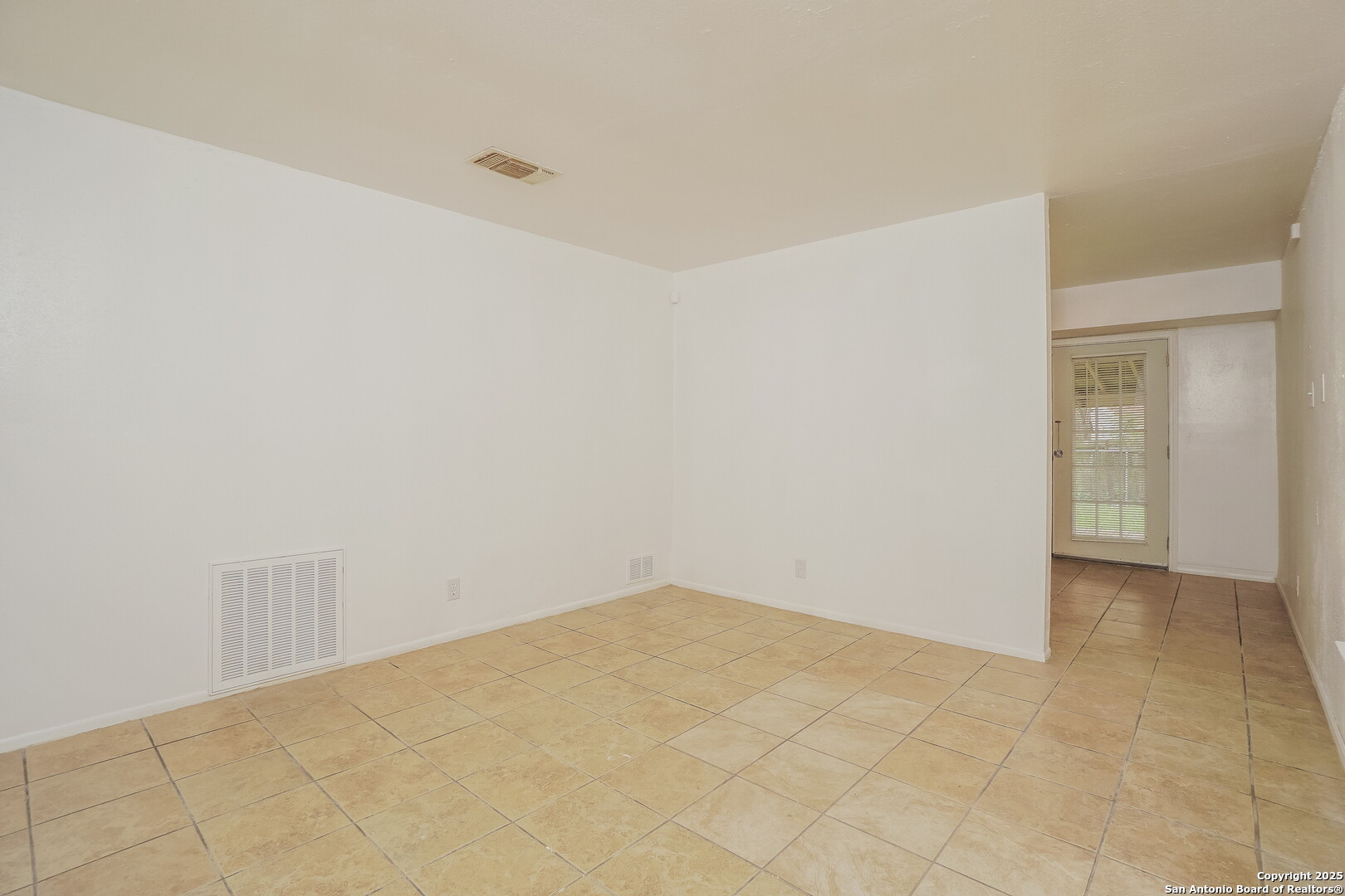 5916 Mission Sunrise San Antonio TX 78244