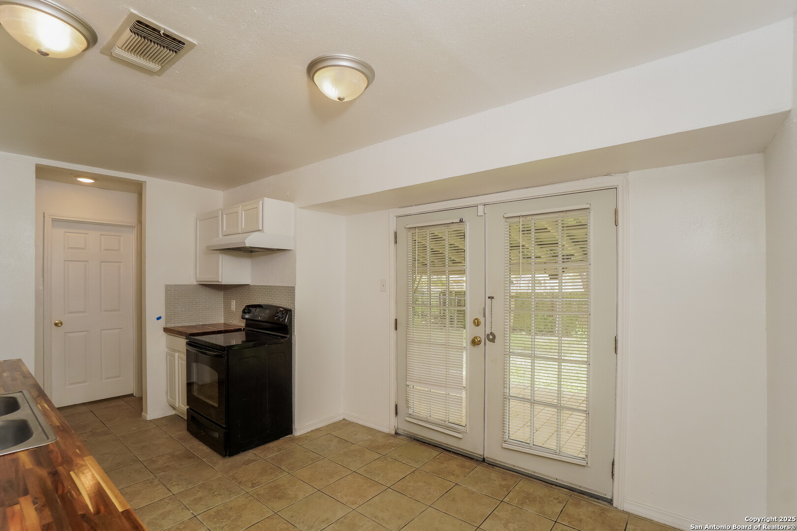 5916 Mission Sunrise San Antonio TX 78244