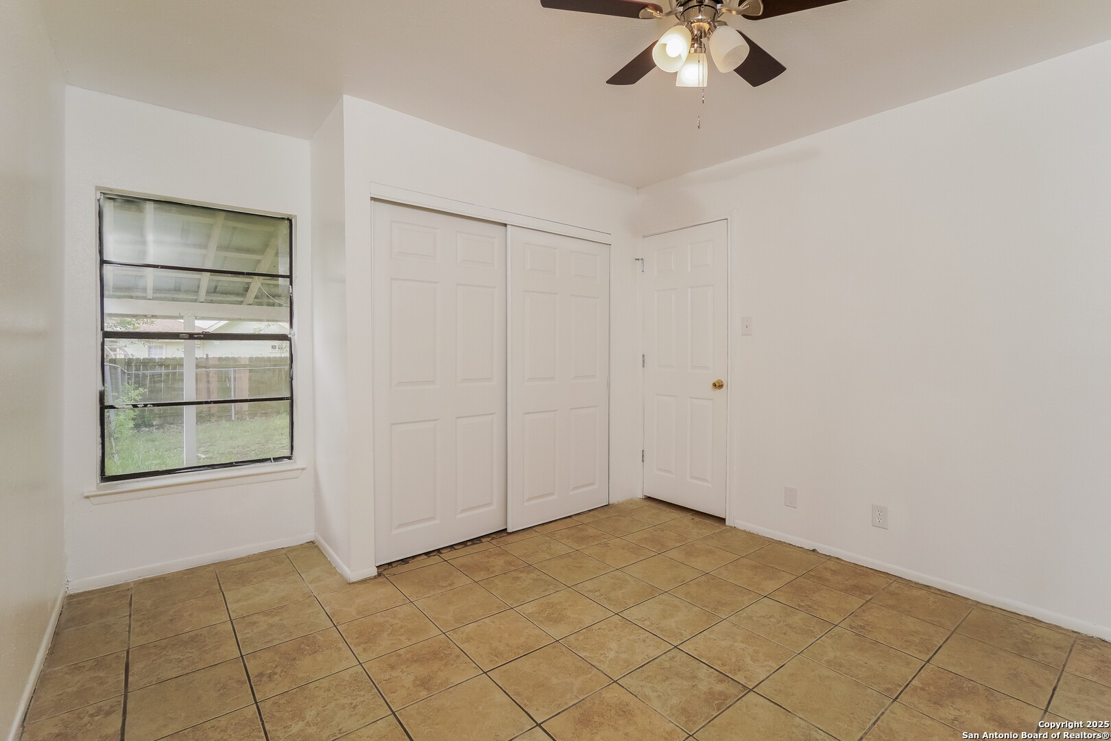 5916 Mission Sunrise San Antonio TX 78244