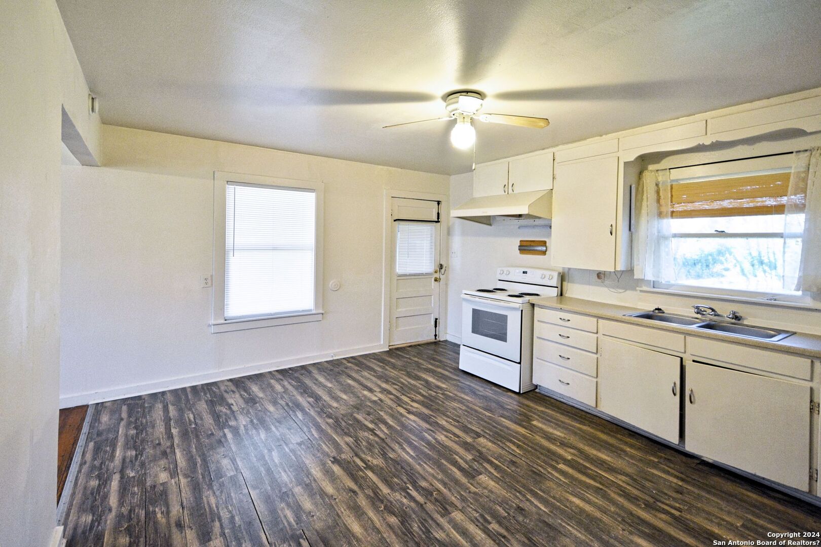 303 E Faust Street New Braunfels TX 78130