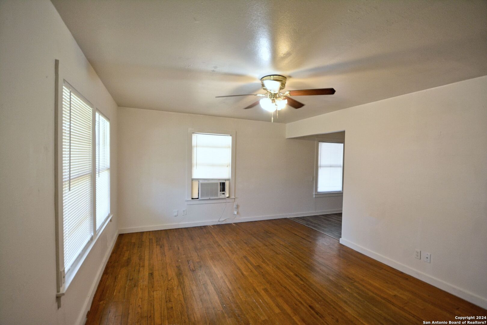 303 E Faust Street New Braunfels TX 78130
