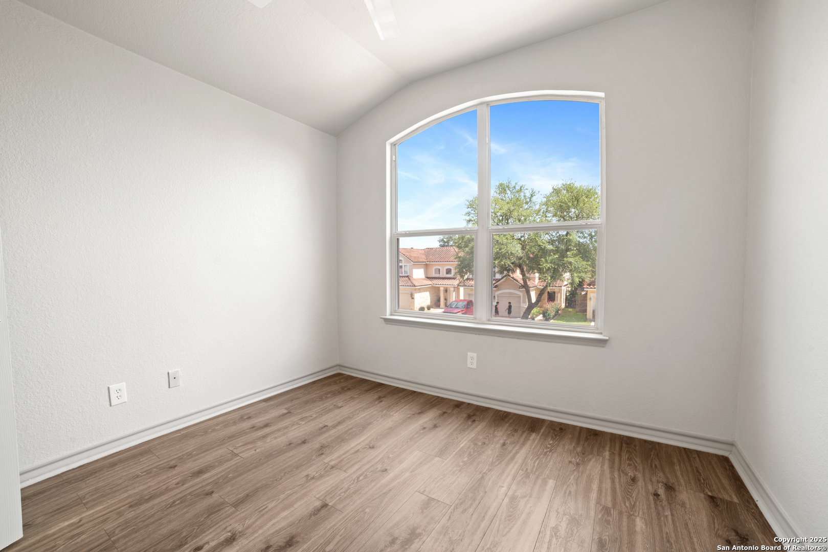 1331 Pinnacle San Antonio TX 78260