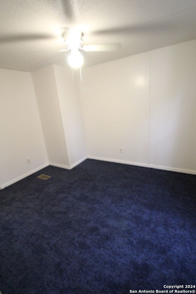 10685 Park Road 37 Lakehills TX 78063