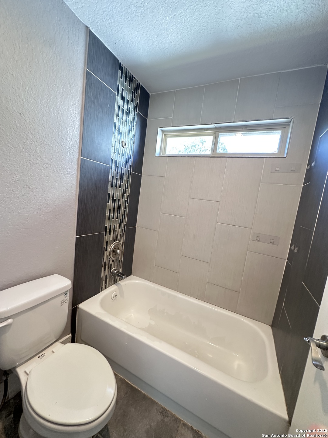 9806 Ardash San Antonio TX 78250
