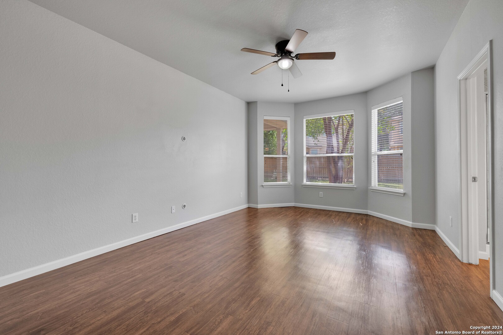 439 Dandelion Bend San Antonio TX 78245