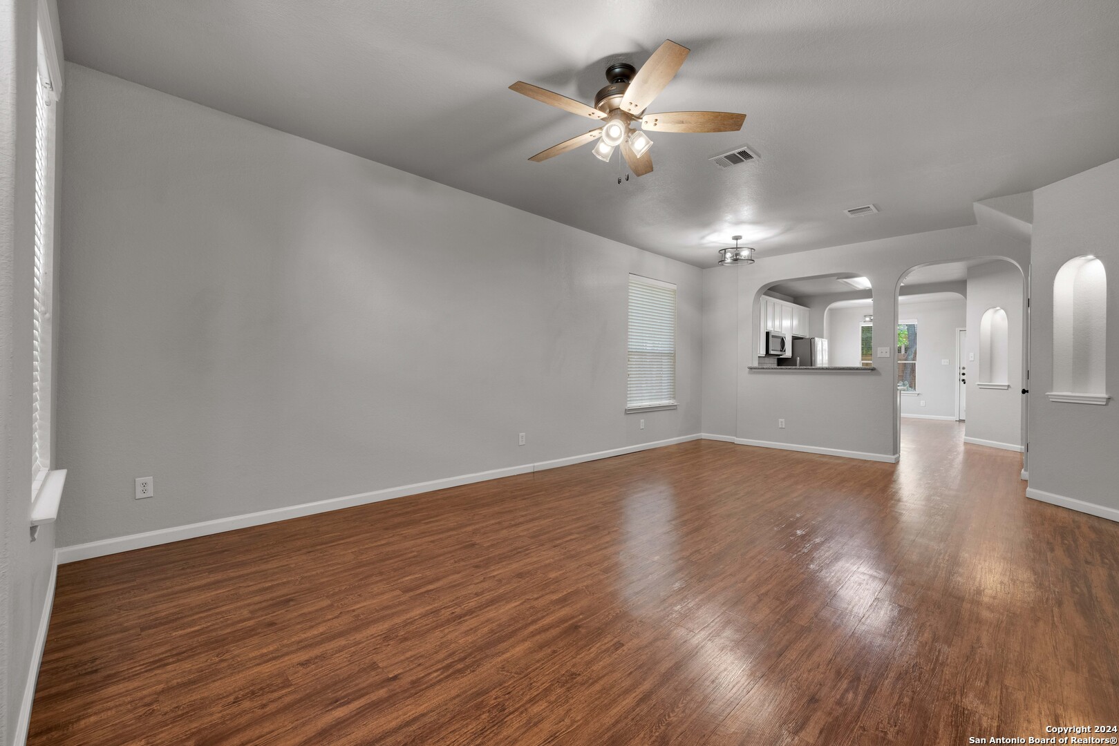 439 Dandelion Bend San Antonio TX 78245