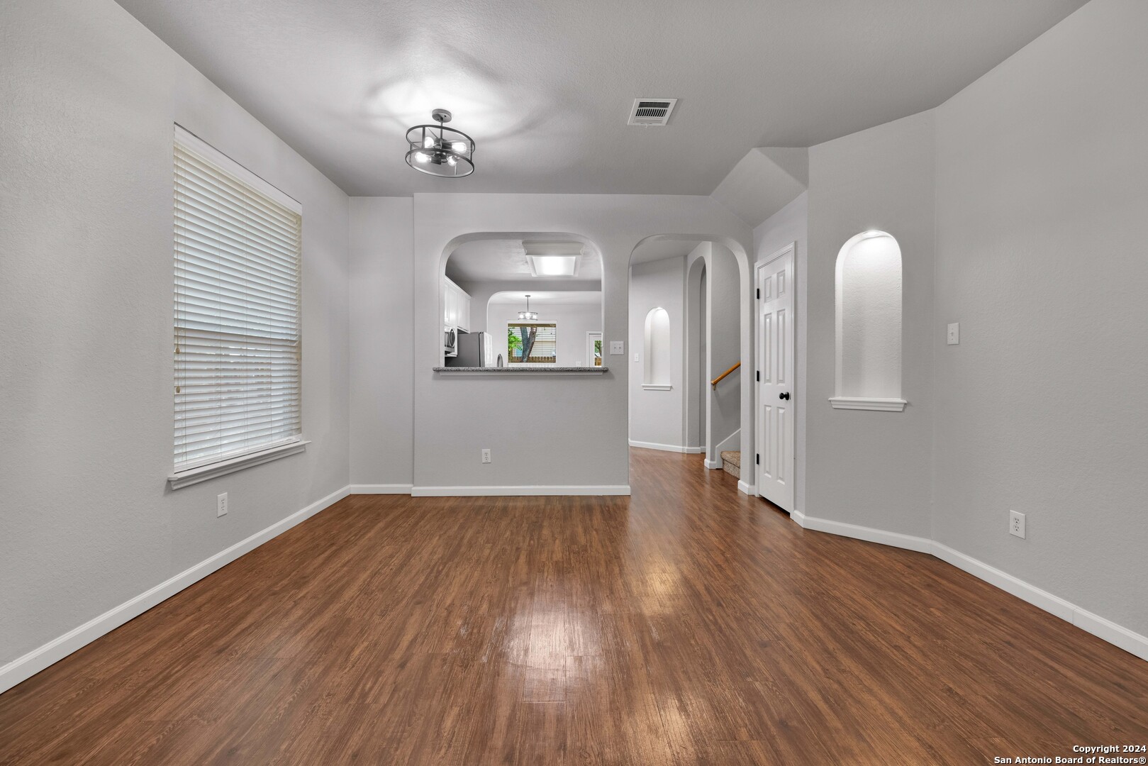 439 Dandelion Bend San Antonio TX 78245