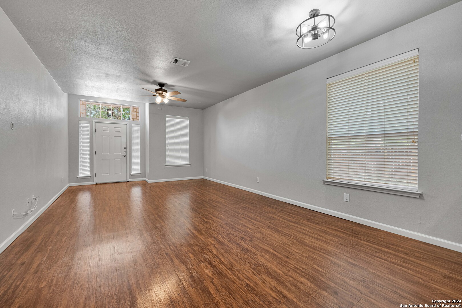 439 Dandelion Bend San Antonio TX 78245