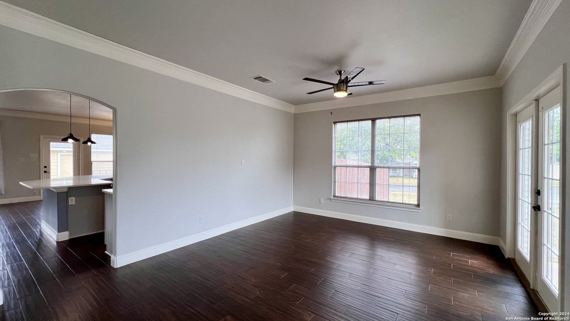 1042 Maltese Garden San Antonio TX 78260