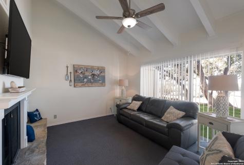 1135 Parkview Drive Canyon Lake TX 78133