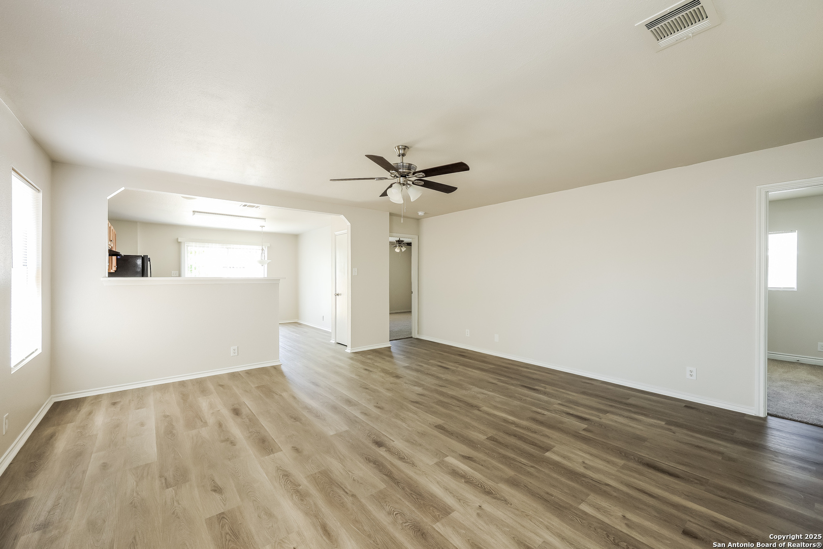 107 Cedron Chase San Antonio TX 78253