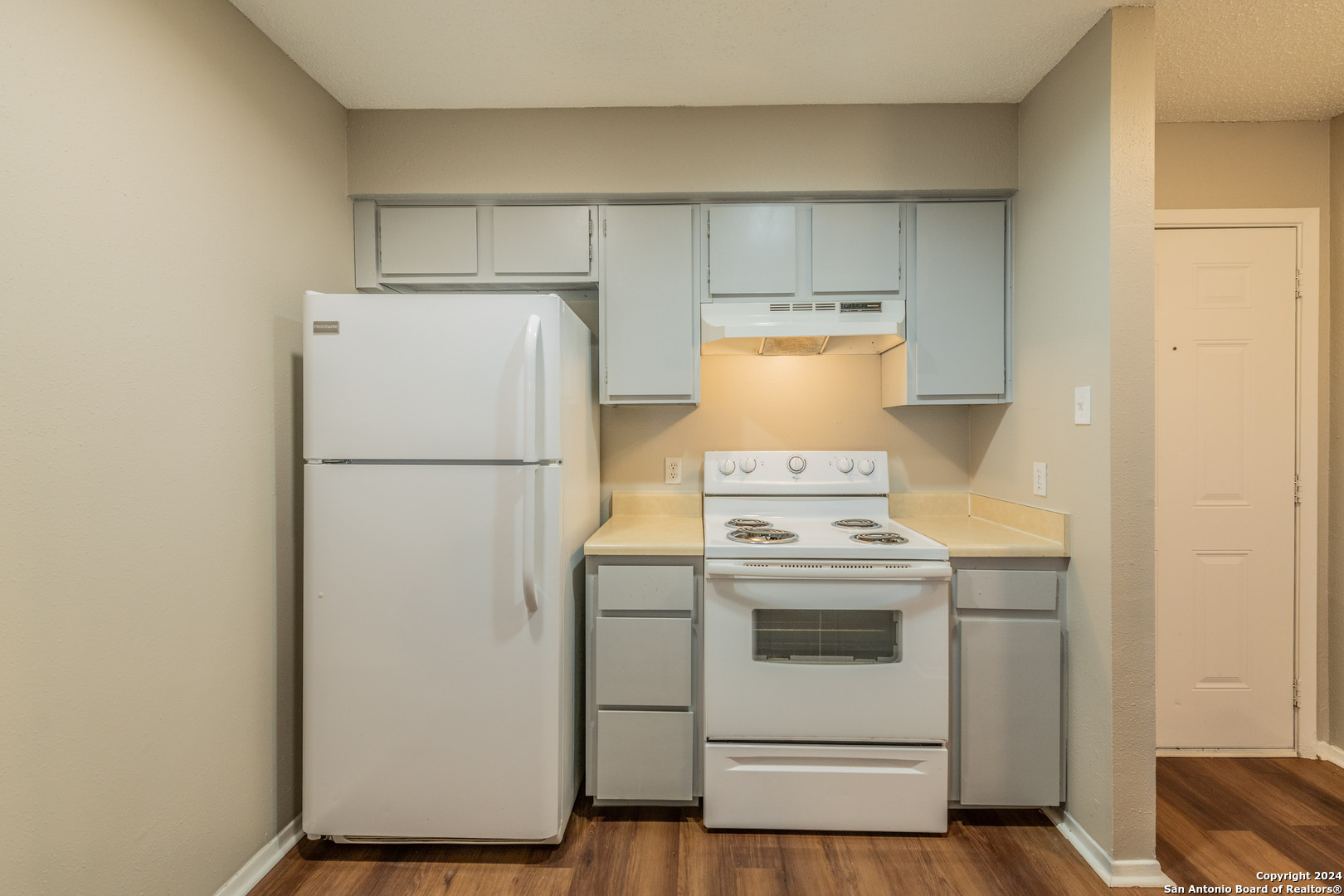 554 Dukeway Universal City TX 78148